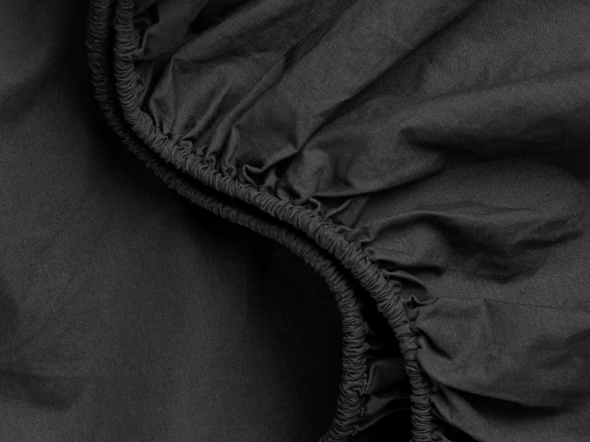 Percale Fitted Sheet (Slate) - Image 3